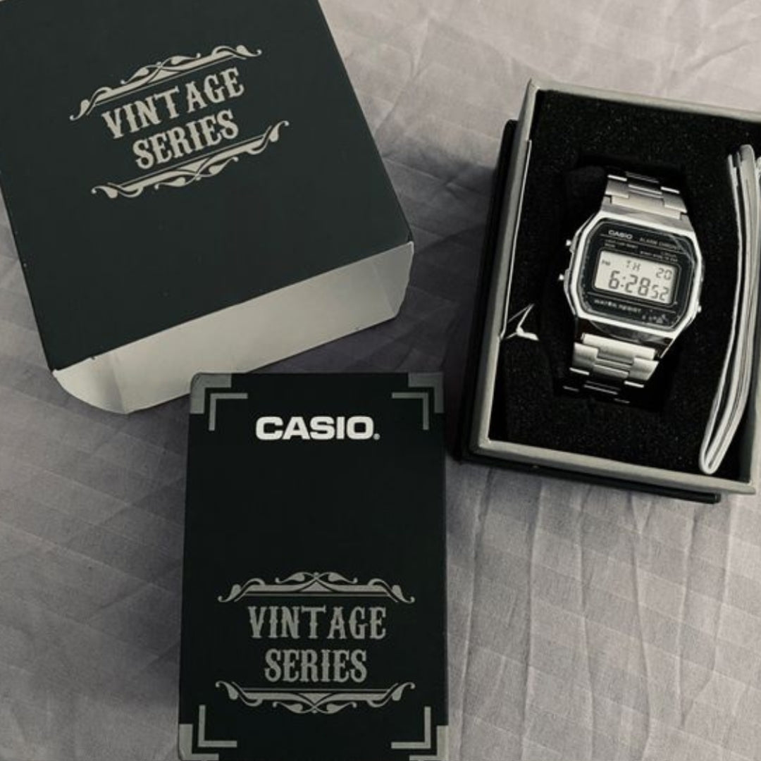 Casio-Brand Box & Carry Bag